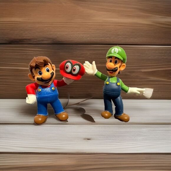 World of Nintendo Super Mario Bros Mario & Luigi Cappy Action Figure Cake Topper - Picture 1 of 6